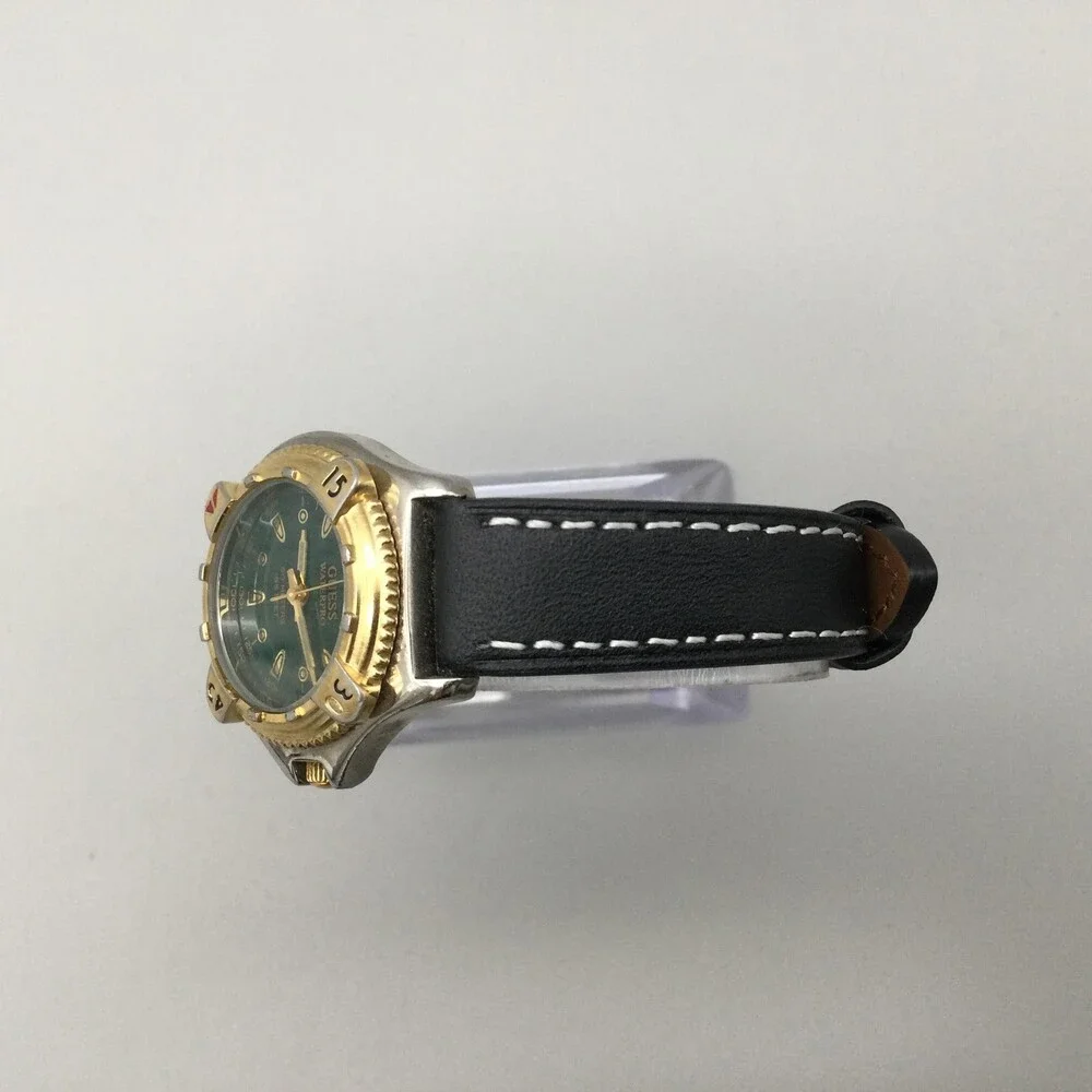 Vintage Guess Waterpro 1989 Womens Watch 30mm Green Dial Leather New Battery